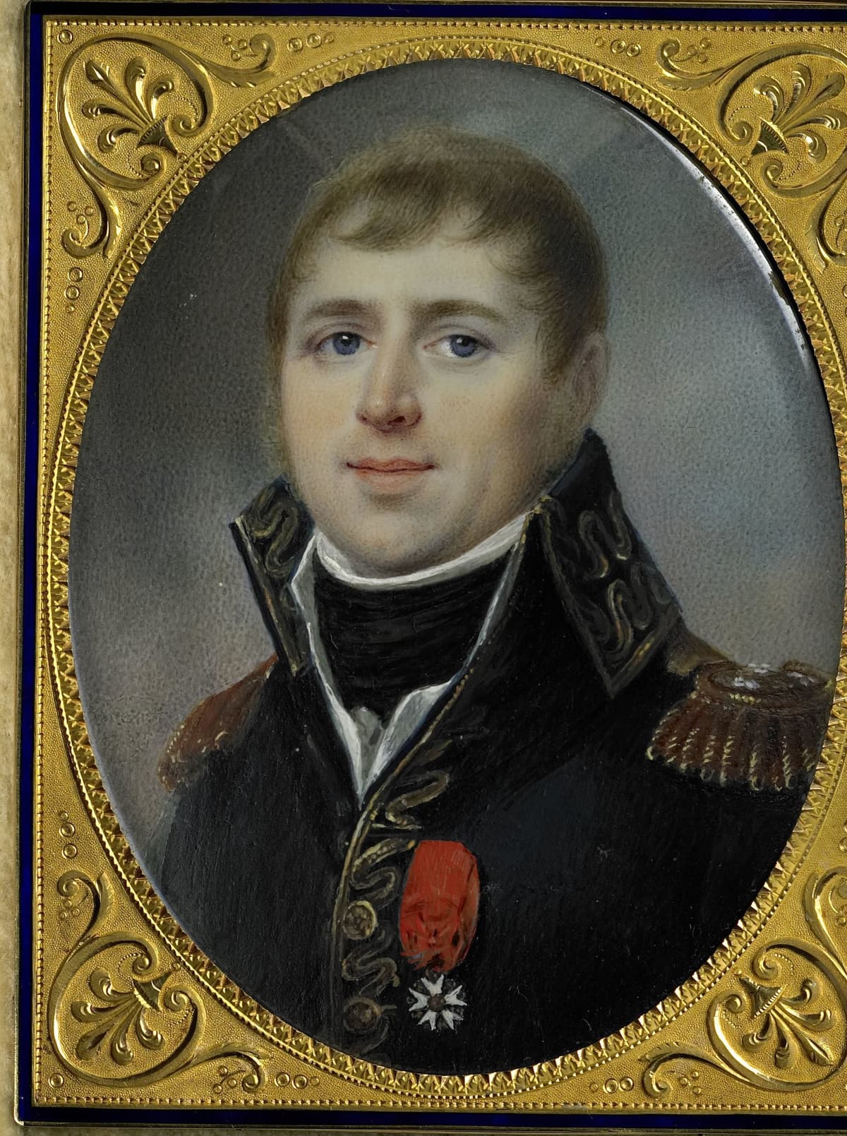Carel Hendrik Ver Huell (1764-1845), Vice-admiraal van de Bataafse vloot en Minister van Marine van de Bataafse Republiek, getooid met het officierskruis van het Legioen van Eer, hem verleend in 1804